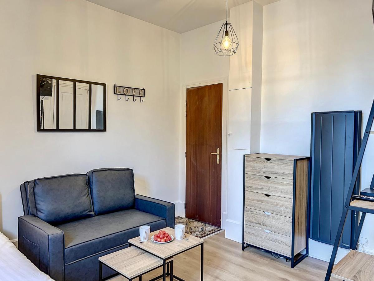 Rose Apartment Онфльор Екстериор снимка
